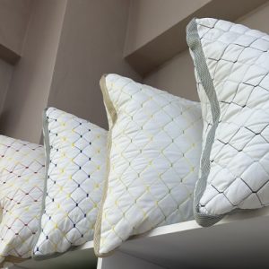 Nakışlı Klimalı Luxury Yastık