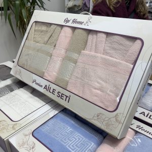 6 Parça Kutulu Bornoz Takımı