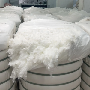 Piped Cotton Sleeping Pillow